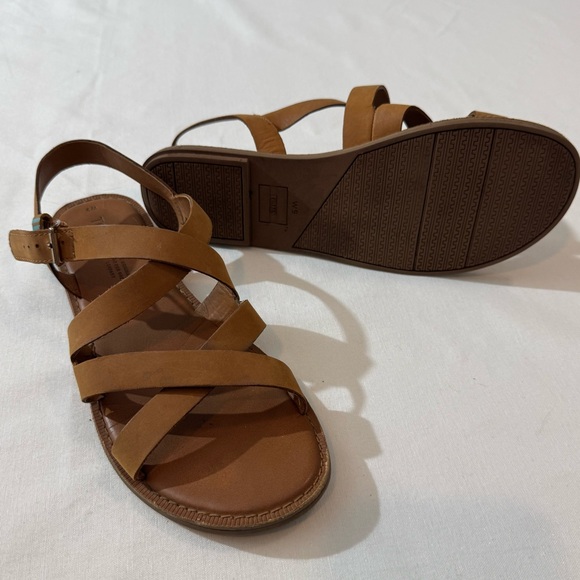 Tom’s Tan Strappy Sandals 9 wide summer sandals - Picture 5 of 15